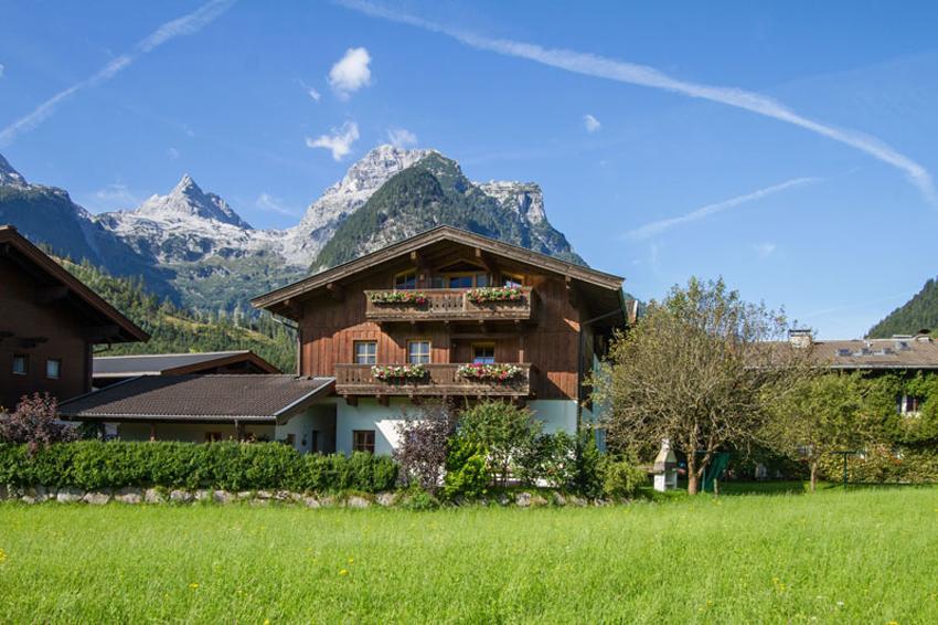 Ferienhaus Hohenwarter ローファー エクステリア 写真