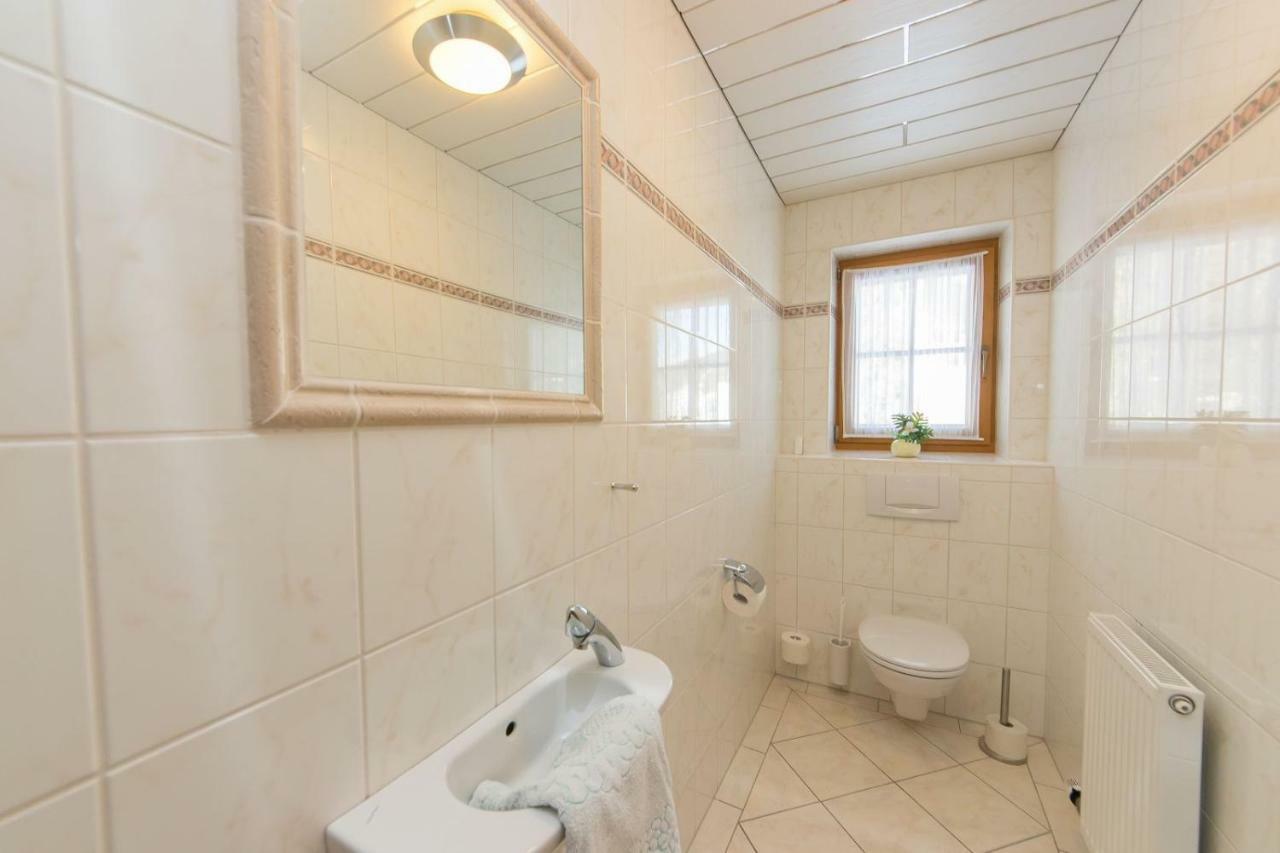 Ferienhaus Hohenwarter ローファー エクステリア 写真