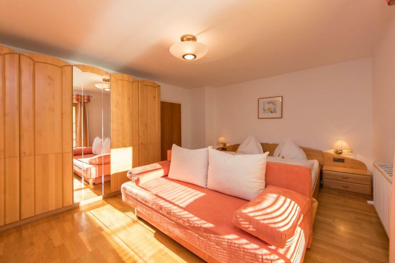 Ferienhaus Hohenwarter ローファー エクステリア 写真