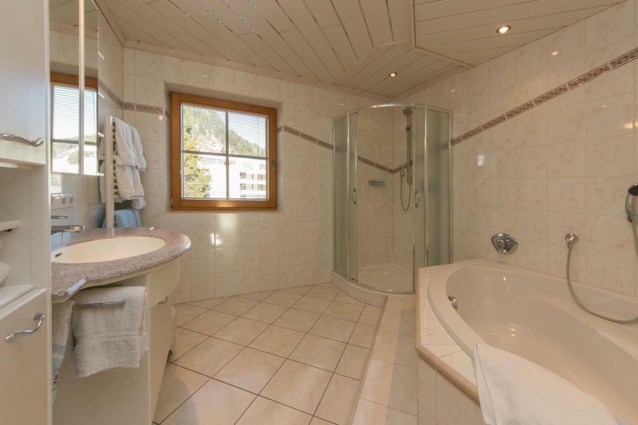 Ferienhaus Hohenwarter ローファー エクステリア 写真