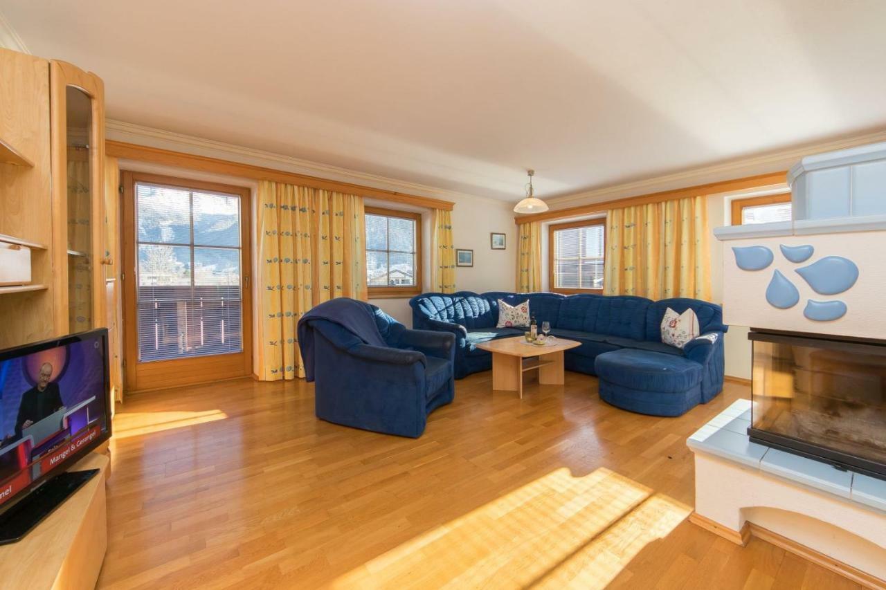 Ferienhaus Hohenwarter ローファー エクステリア 写真